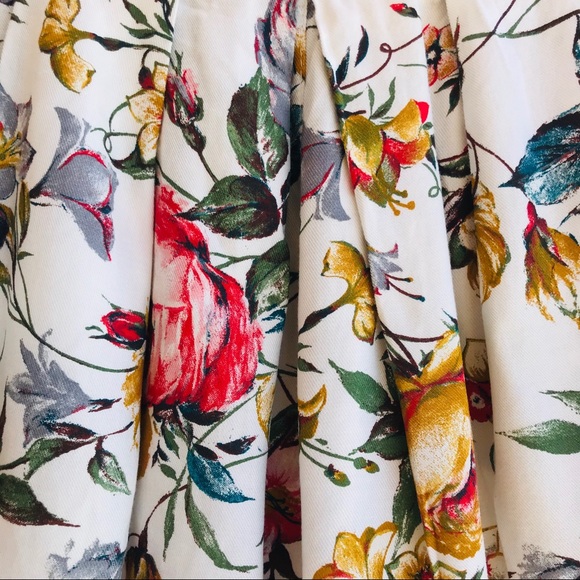 Bluette Floral High Rise Flouncy Shorts Size S - Picture 2 of 7